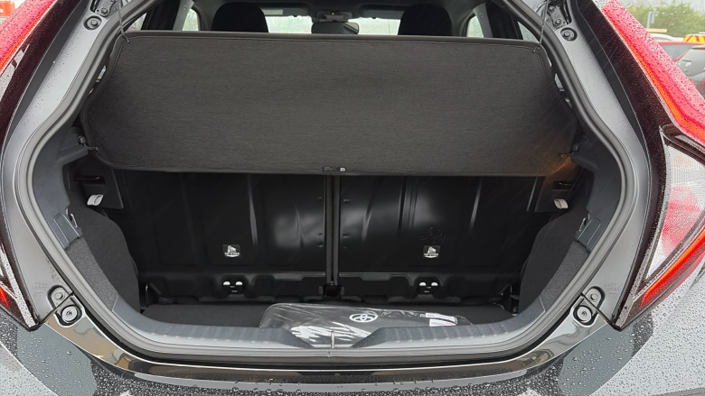 Toyota Aygo X 1.0 VVT-i Edge 5dr Petrol Hatchback